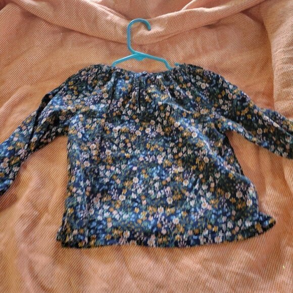 Old Navy Girls Navy Blue LongSleeve Blouse With Multicolored Assorted Flowers 3T - Picture 4 of 7